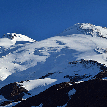 七頂峰-歐洲厄爾布魯斯峰
